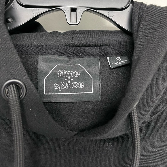 Time + Space pocket hoodie(SOLD) - Picture 7 of 8